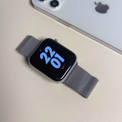 iwatch手表s8米兰尼斯表带磁吸