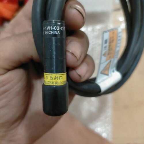 议价HOYA固化冷光源H-1VH-03-OR，成色如图，标价为单