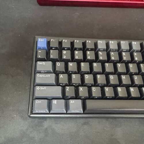 {议价}出个99新的niz84v6pro 静电容版 黑色