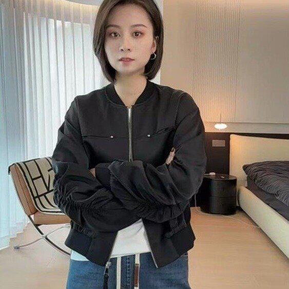 正品时尚春款短款圆领休闲百搭设计感外套女装宽松上衣