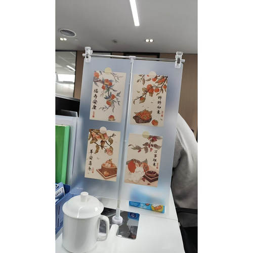 办公桌屏风挡板追星装饰海报架桌面分隔板工位隐私保护神器防偷窥