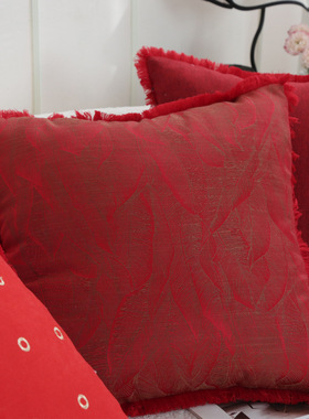 新年靠枕客厅沙发抱枕样板间腰枕红色靠垫流苏办公室抱枕