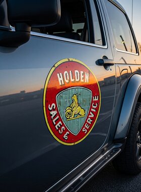 Holden Sales And Service Gas复古反光镭射车贴定制