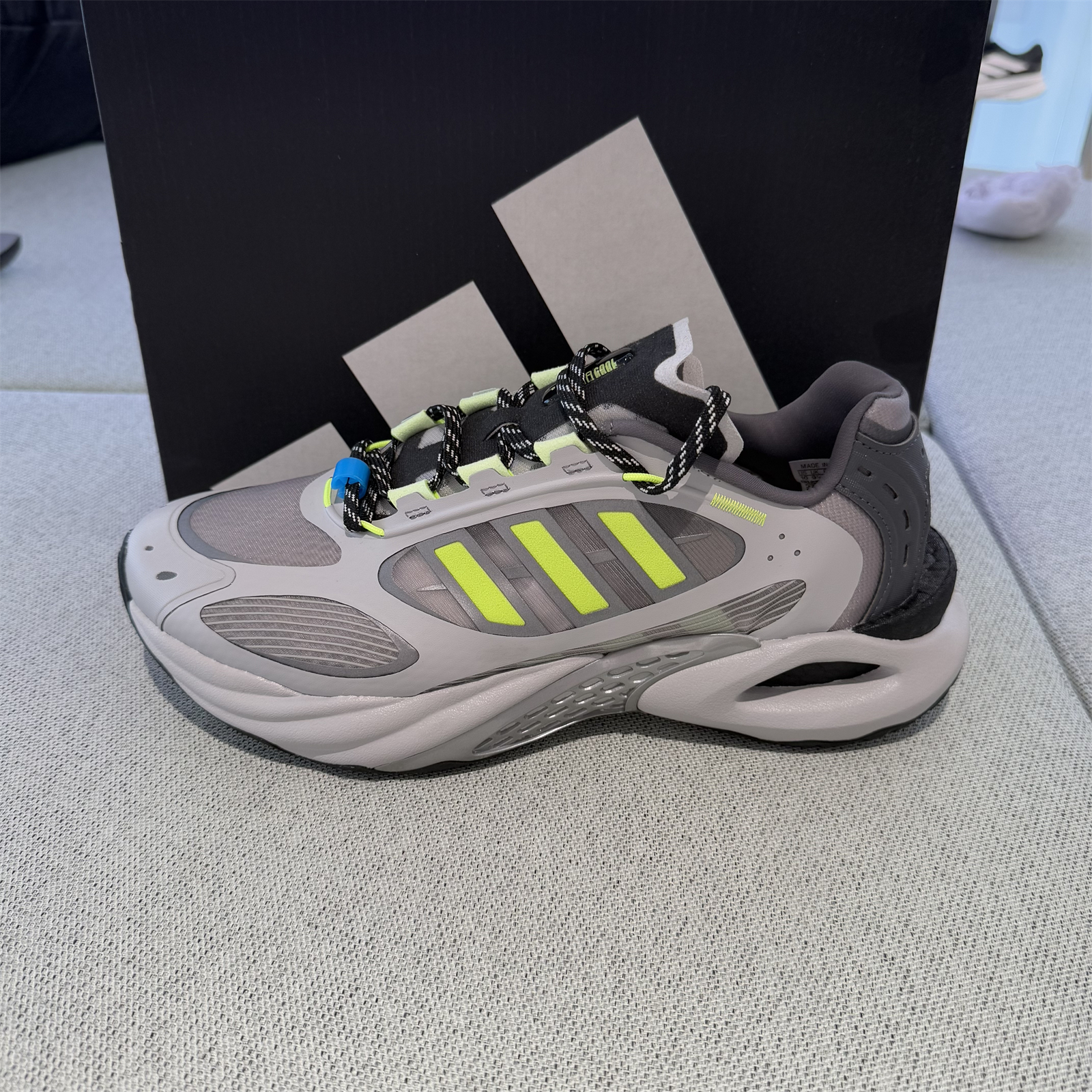 Adidas阿迪达斯男女清风跑步鞋夏季透气轻便旅游运动鞋JQ4940