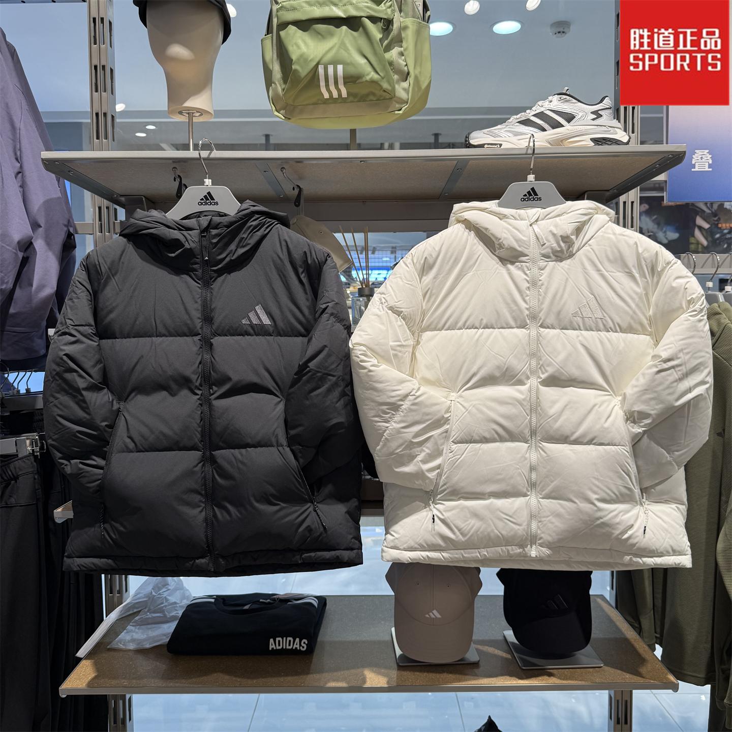 阿迪达斯女子羽绒服鸭绒外套