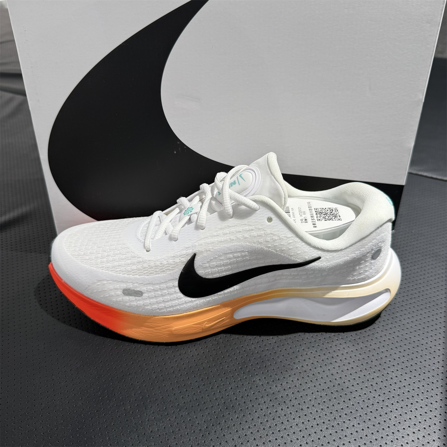 耐克男子公路专业跑步运动鞋