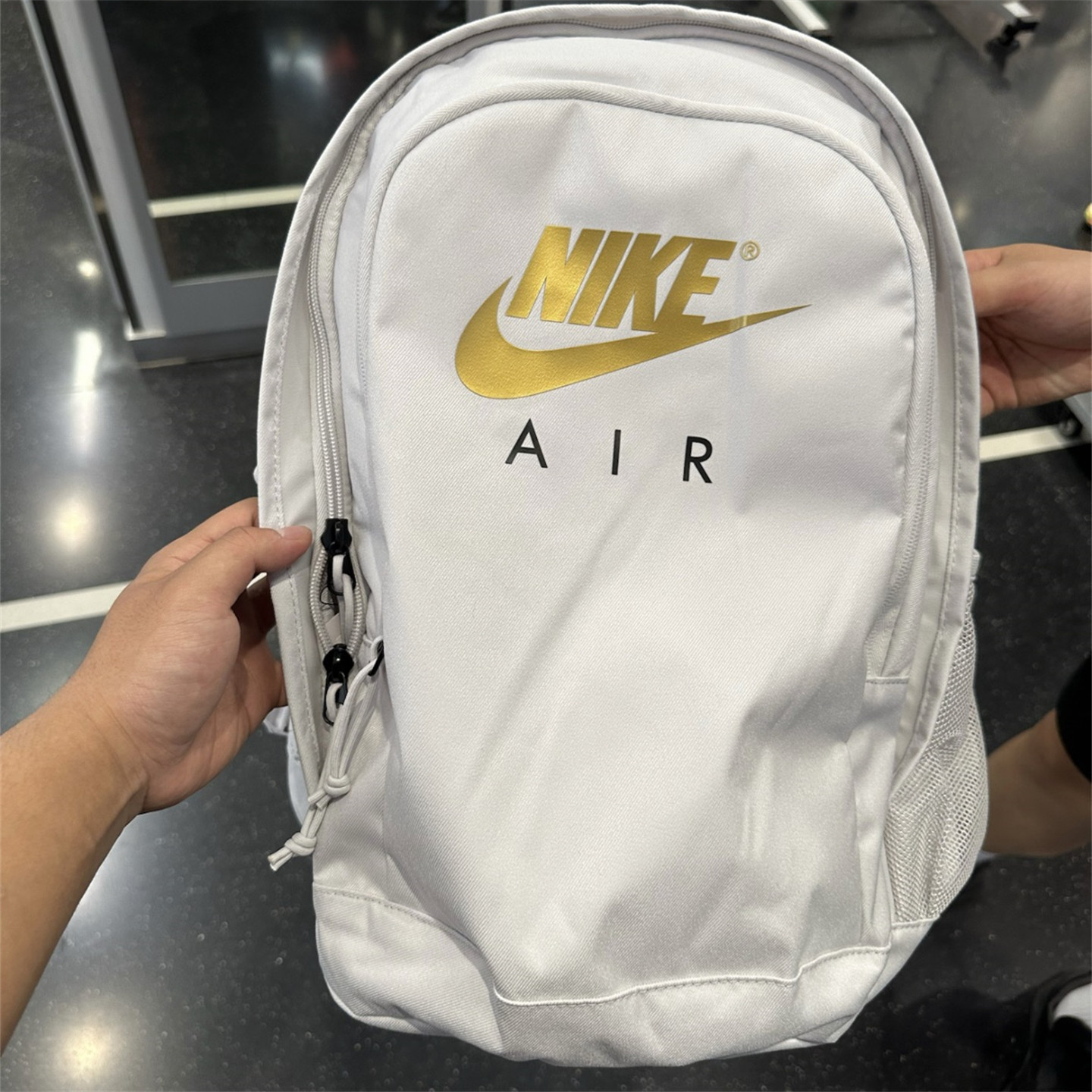 Nike耐克男女双肩背包26新款学生书包旅游运动通勤电脑包 CK0954