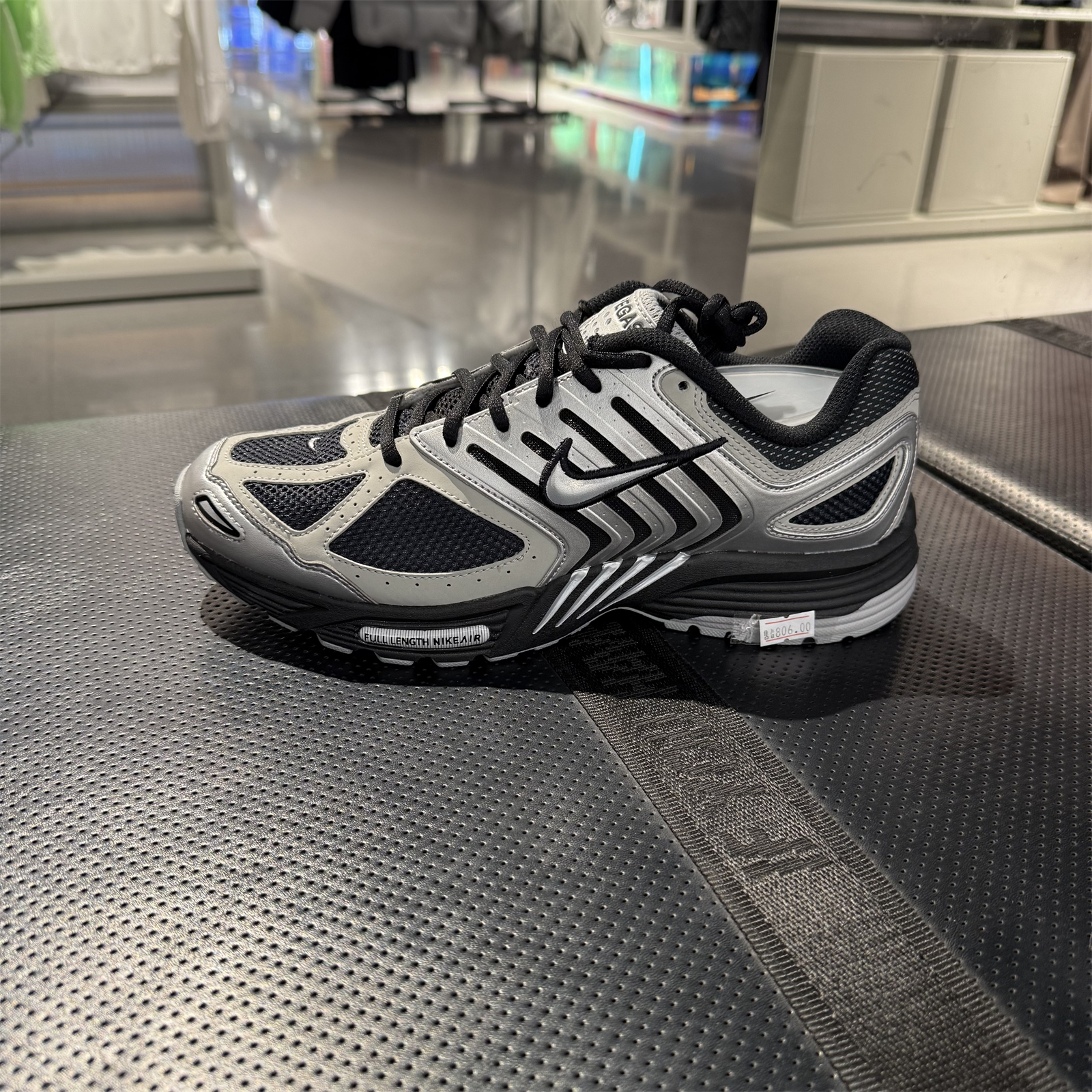 耐克男子跑鞋运动鞋休闲鞋