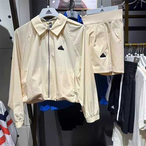 阿迪达斯女外套梭织运动夹克