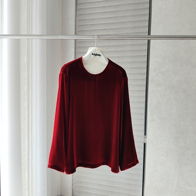 [张艾米]春节战袍 盛宴红 桑蚕丝高级感真丝绒圆领宽松长袖上衣