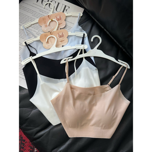 小阿秋超薄无痕粉底液内衣女大胸显小防下垂收副乳透气美背文胸夏
