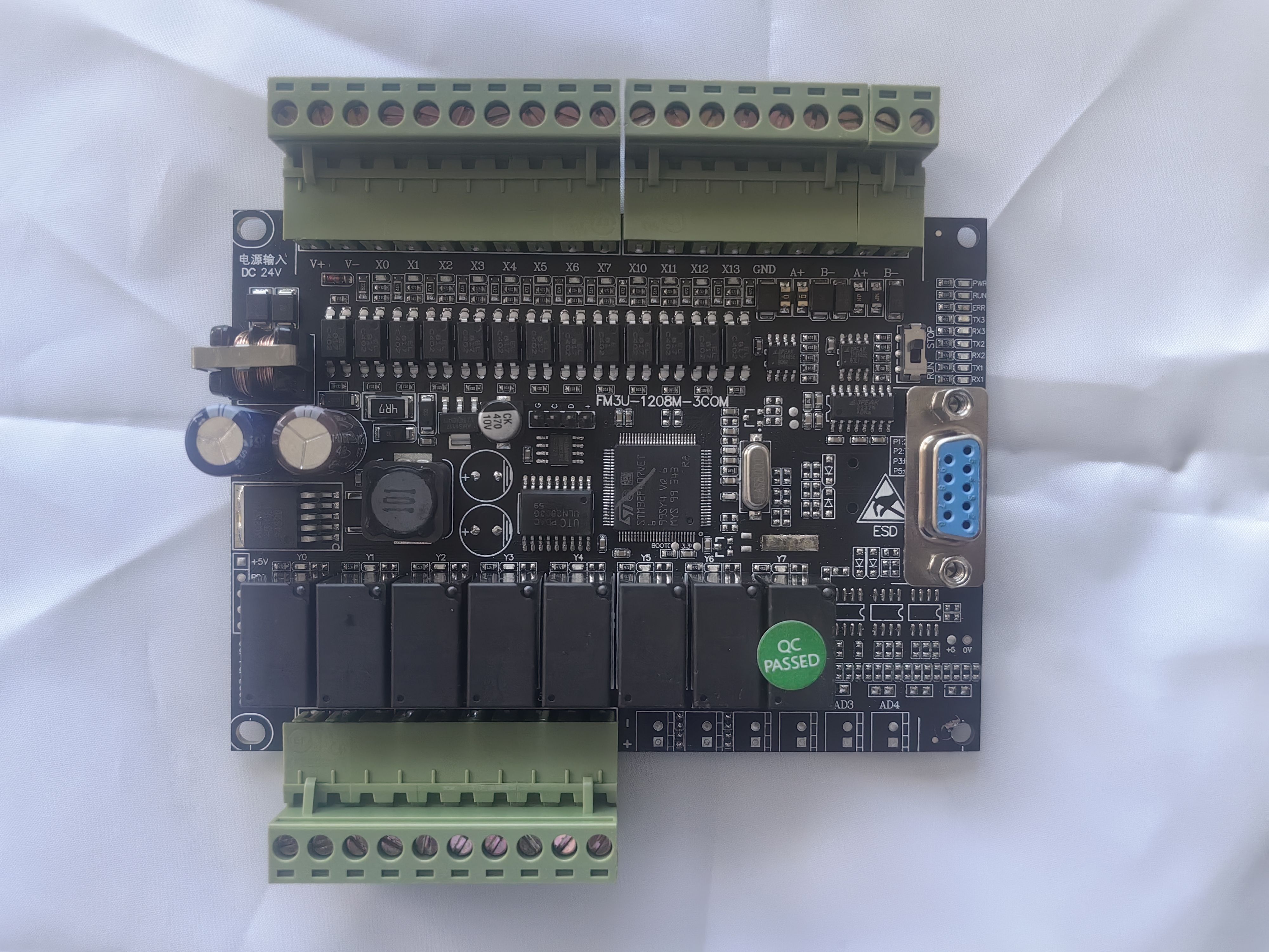 Fx3u-20 PLC Stm32f407vet6 控制板 带导轨安培盒可编程