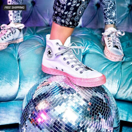 ´ú¹º¿ïÍþ
Converse x Miley Cyrus ÁªÃûͿѻÉÁ·ÛÉ« ºñµ×ŮЬ °åЬ
