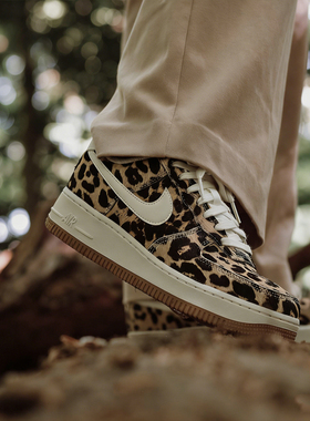 NIKE AIR FORCE 1 '07棕黑色时尚舒适防滑耐磨豹纹板鞋IB7695 200