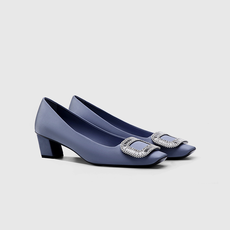 rv方扣钻扣桑蚕丝新中式浅口单鞋4.5cm