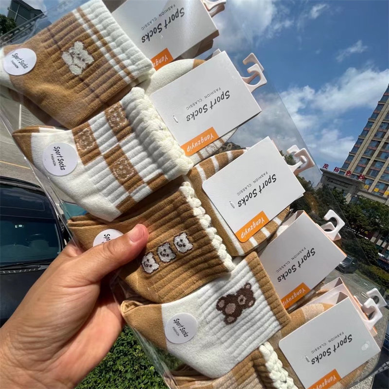 促销男女运动袜子纯棉中筒仿手工舒适型双针秋冬吸湿各种花式跑量