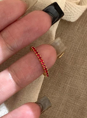 小红书新年冬季爆款红宝石锆石戒指轻奢小众感排戒指环饰品女