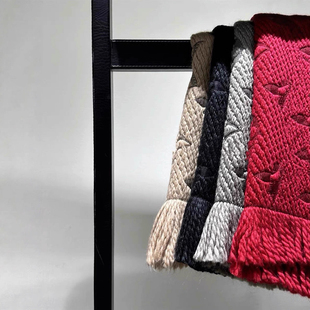 经典老花 红色新年节日送礼百搭保暖老花羊毛围巾披肩两用围脖