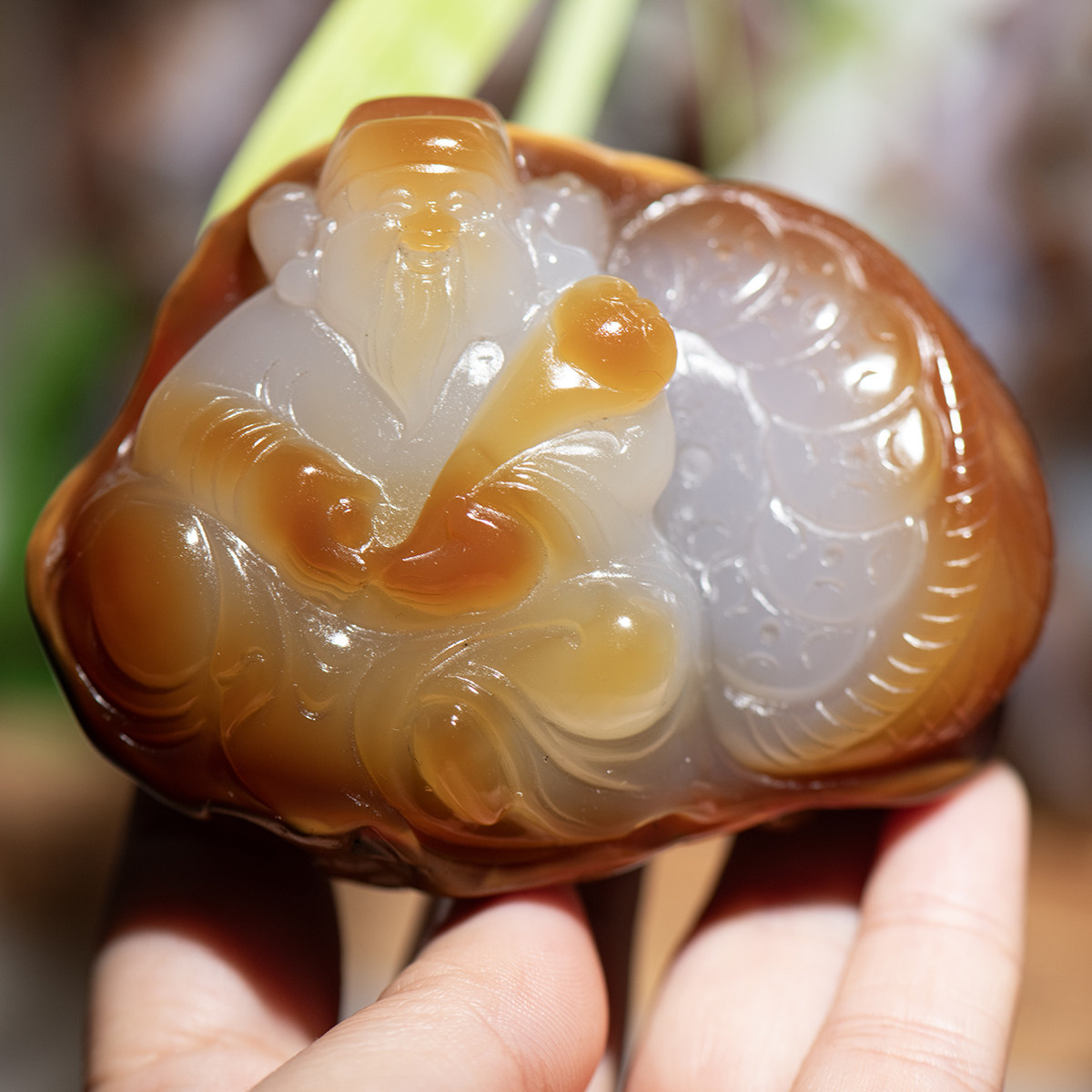 天然俏色玛瑙精雕财神摆件