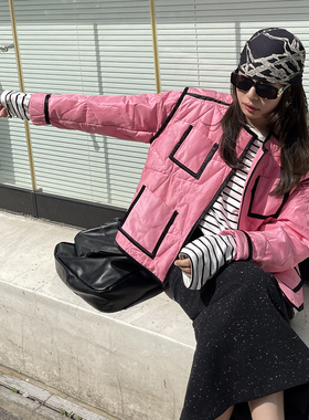 洋气新店REDMEMORY冬季保暖时髦分子 显贵不规则菱形格压绒羽绒服