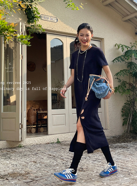 洋气新店REDMEMORY松弛有度 气质自成 Flowfit廓形连衣裙