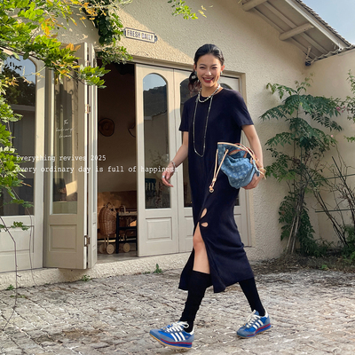 洋气新店REDMEMORY松弛有度 气质自成 Flowfit廓形连衣裙