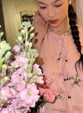 洋气新店REDMEMORY 穿在身上的东方诗 重工刺绣福蝶繁花马甲