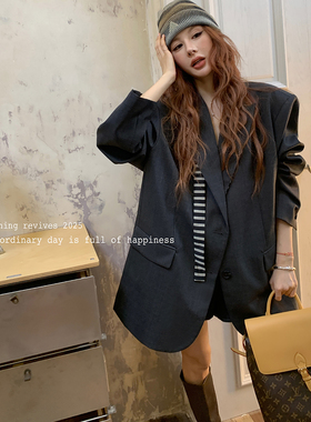 洋气新店REDMEMORY香到离谱 精英主义统治区  廓形羊毛西装外套