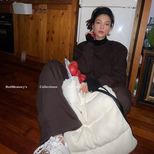 洋气新店RM盐系新宠 巨显比例 松弛随性拉绒加厚时髦卫衣套装