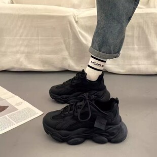 跑步鞋女款2025新款冬季初中高中学生轻便减震不累脚黑色运动女鞋