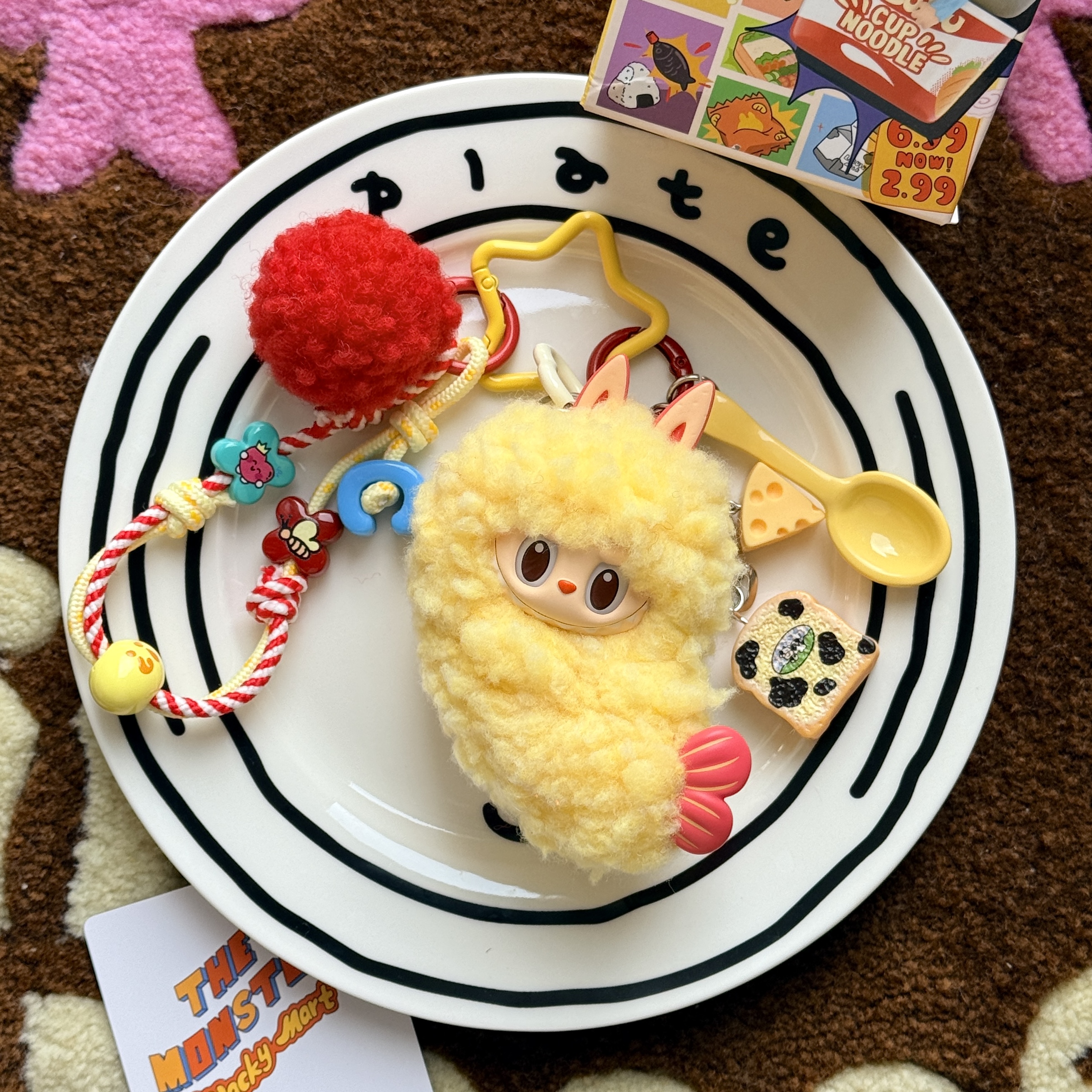 泡泡玛特labubu毛绒挂件