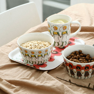 瑞典进口Design House骨瓷马克杯蓝叔叔沙拉碗甜品托盘陶瓷餐具