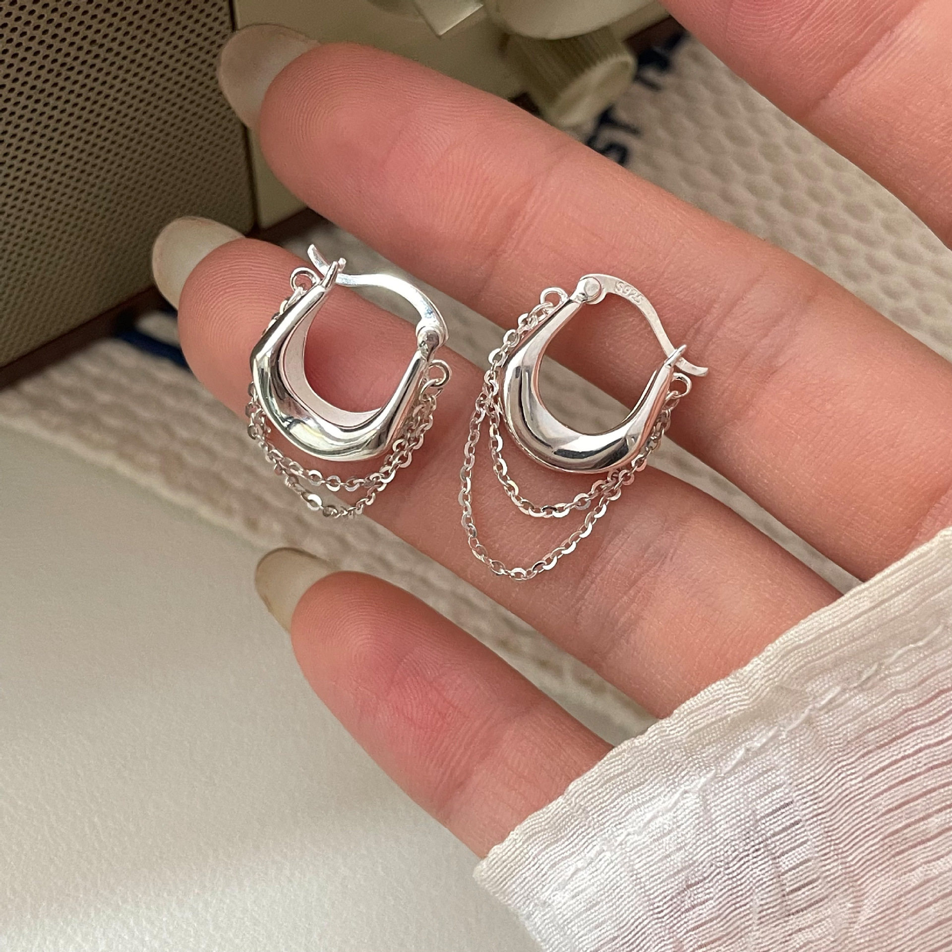 s925纯银耳扣轻奢女高级感双层