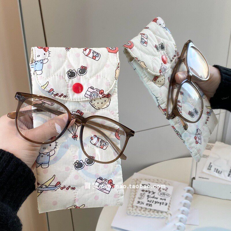 白色卡通眼镜袋印花绗缝夹棉眼镜包少女便携抗压眼镜收纳袋可爱