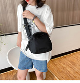 幕2020款 ins红人潮百搭单肩斜挎牛津尼龙布包防水男女复古贝壳包