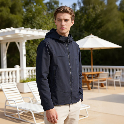 鸟家同款 压胶防水透气 YK拉链 春季男士连帽软壳冲锋衣外套D2686