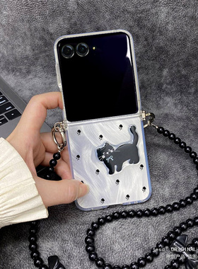 ins黑色小碎花猫咪适用摩托罗拉moto razr50ulta手机壳斜挎折叠屏Razr50Ultra保护套超薄防摔razr50新款挂绳