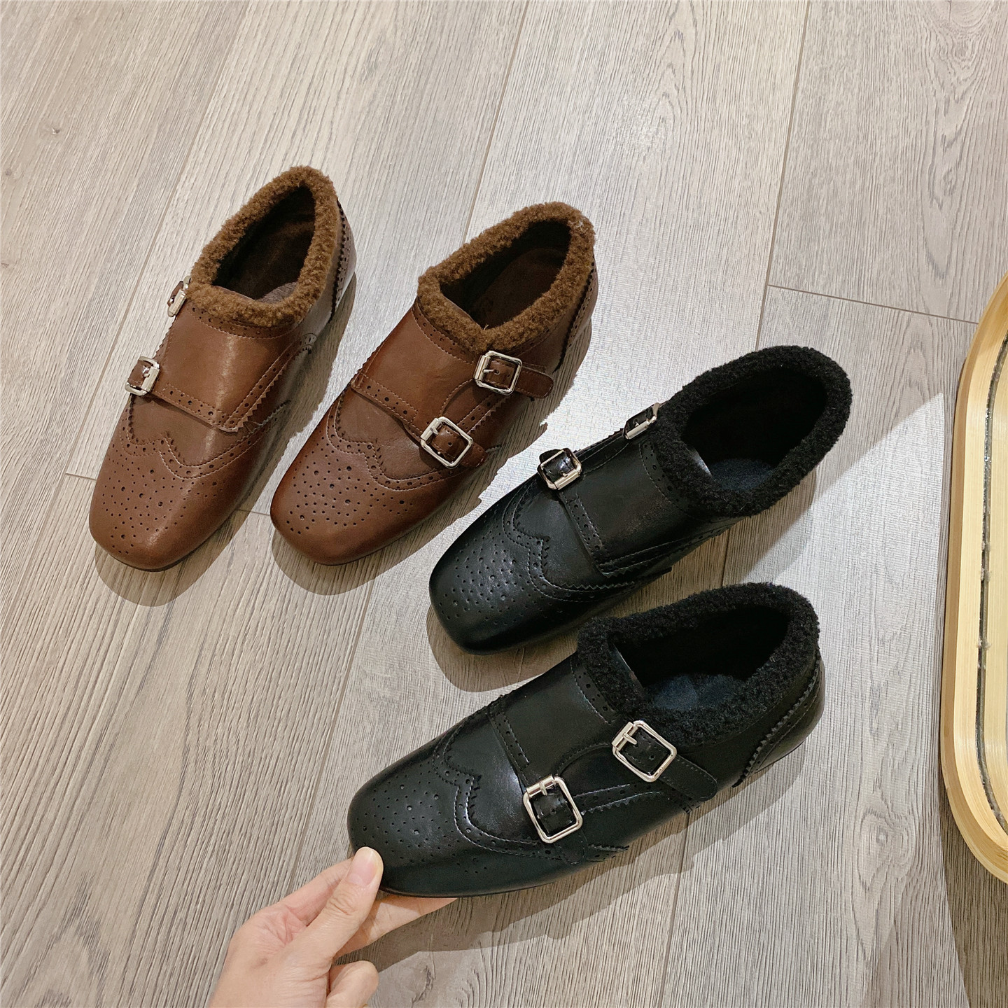 复古保暖毛毛鞋加绒小皮鞋女2025冬季新款韩版加绒平底棉鞋单鞋女