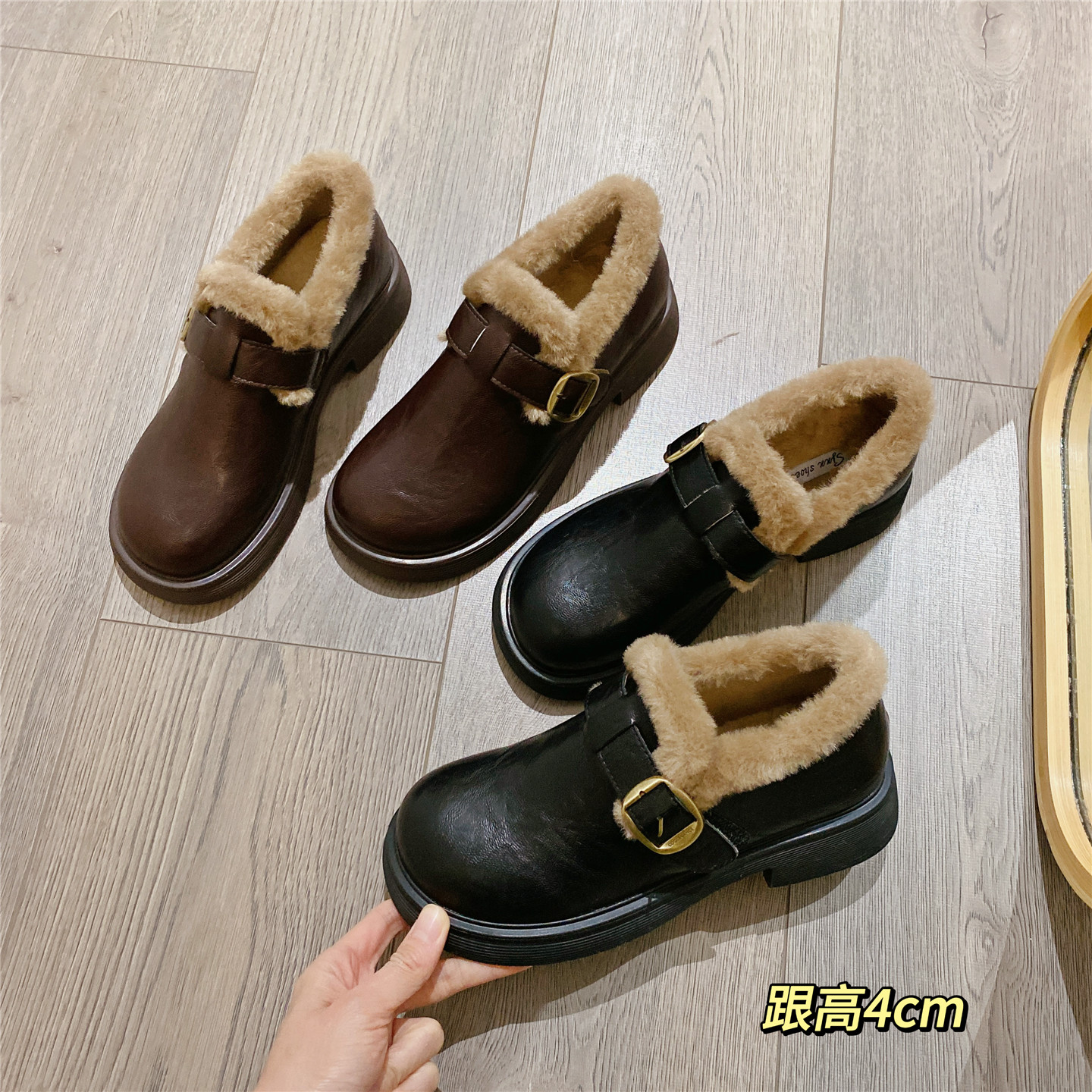 毛毛鞋玛丽珍鞋魔术贴单鞋女2025冬季新款粗跟高跟乐福鞋豆豆鞋女