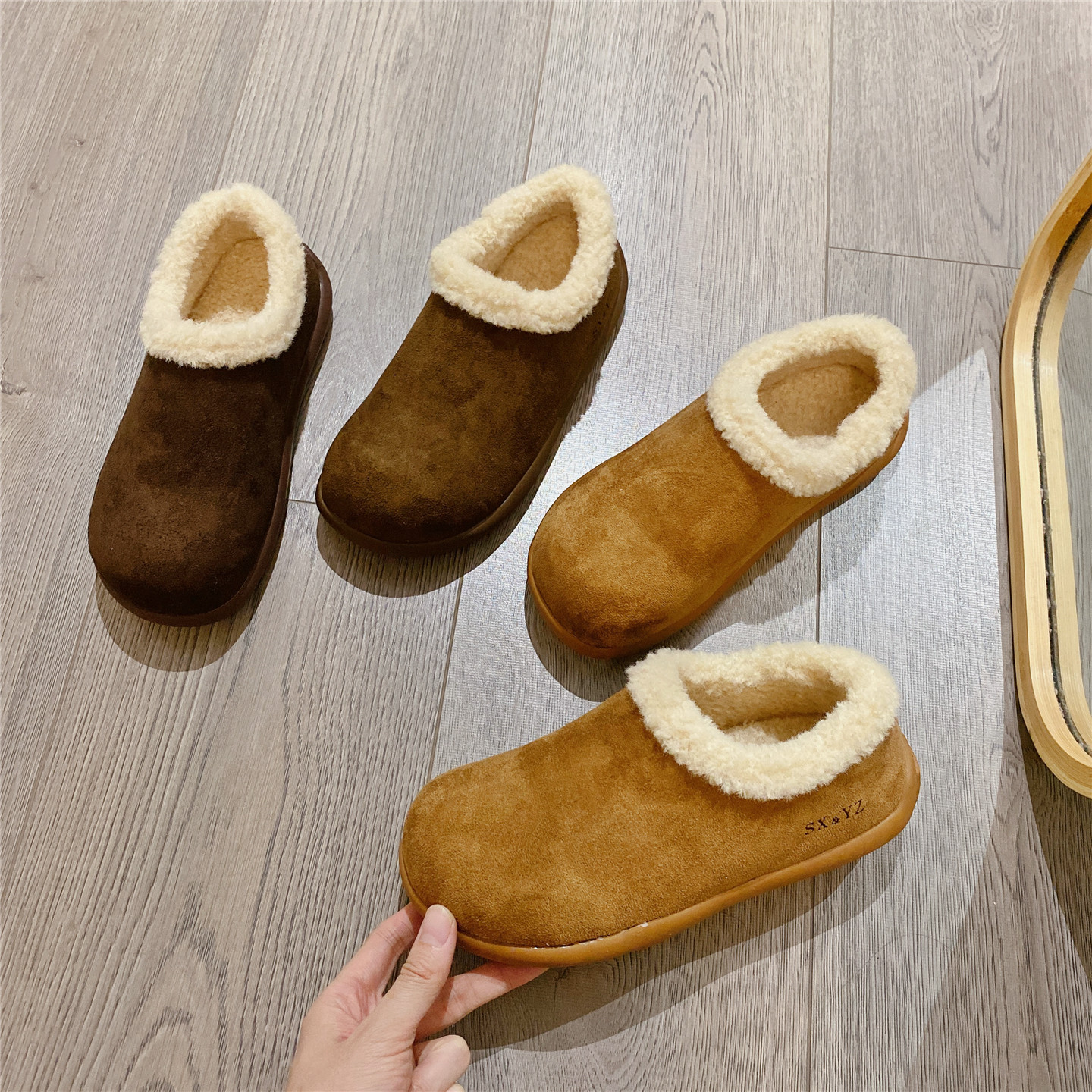 复古百搭豆豆鞋2025冬季新款乐福鞋加绒保暖单鞋棉鞋平底毛毛鞋女