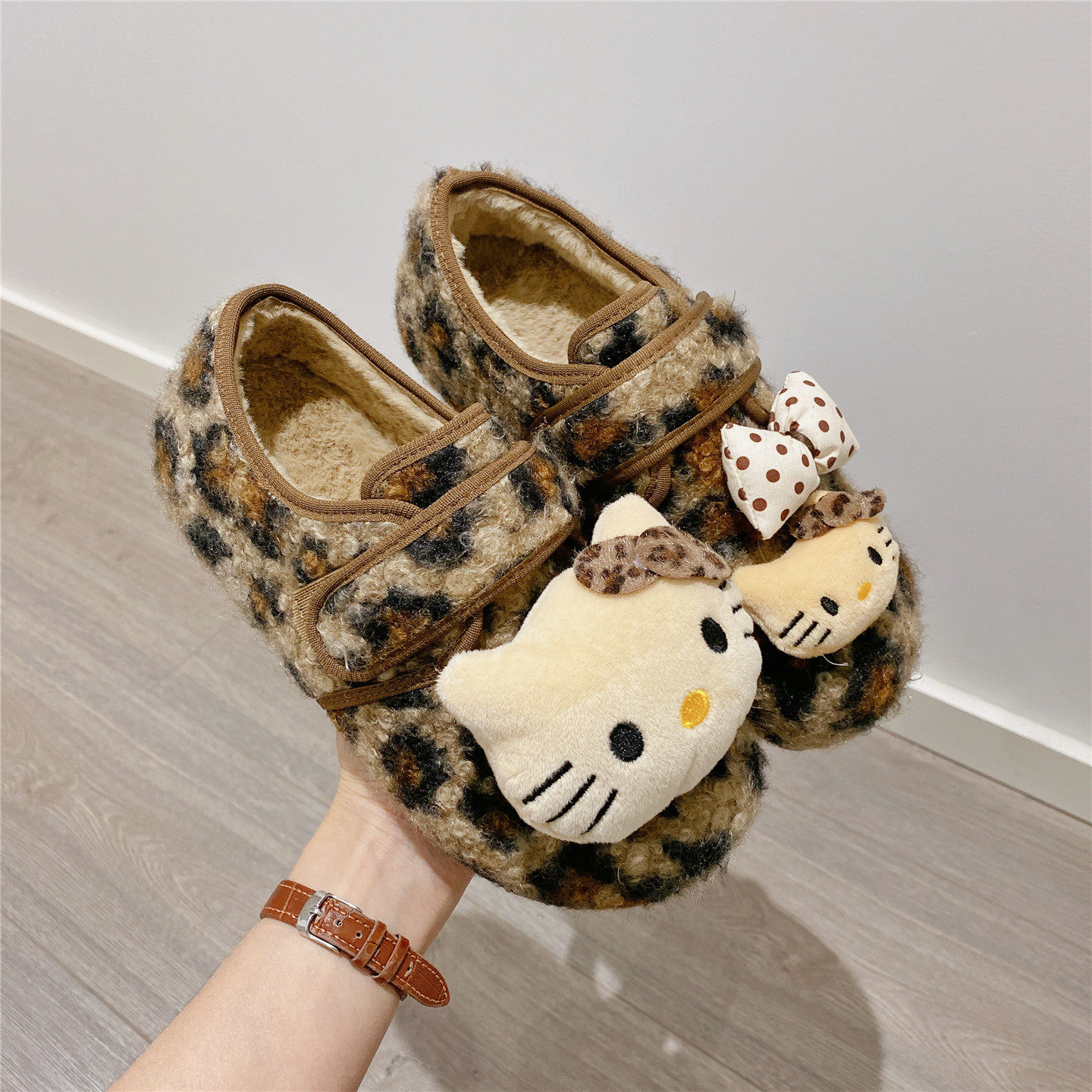 卡通毛毛鞋魔术贴加绒保暖单鞋2025冬季新款韩版内增高棉鞋豆豆鞋,女鞋,深口单鞋,淘宝优惠券,粉丝福利购,淘宝优惠卷