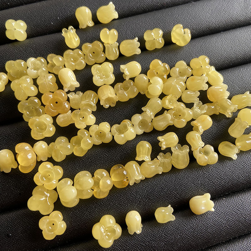 天然琥珀蜜蜡雕刻桂花兰铃花小配件DIY项链手链小坠子金珀小滴溜
