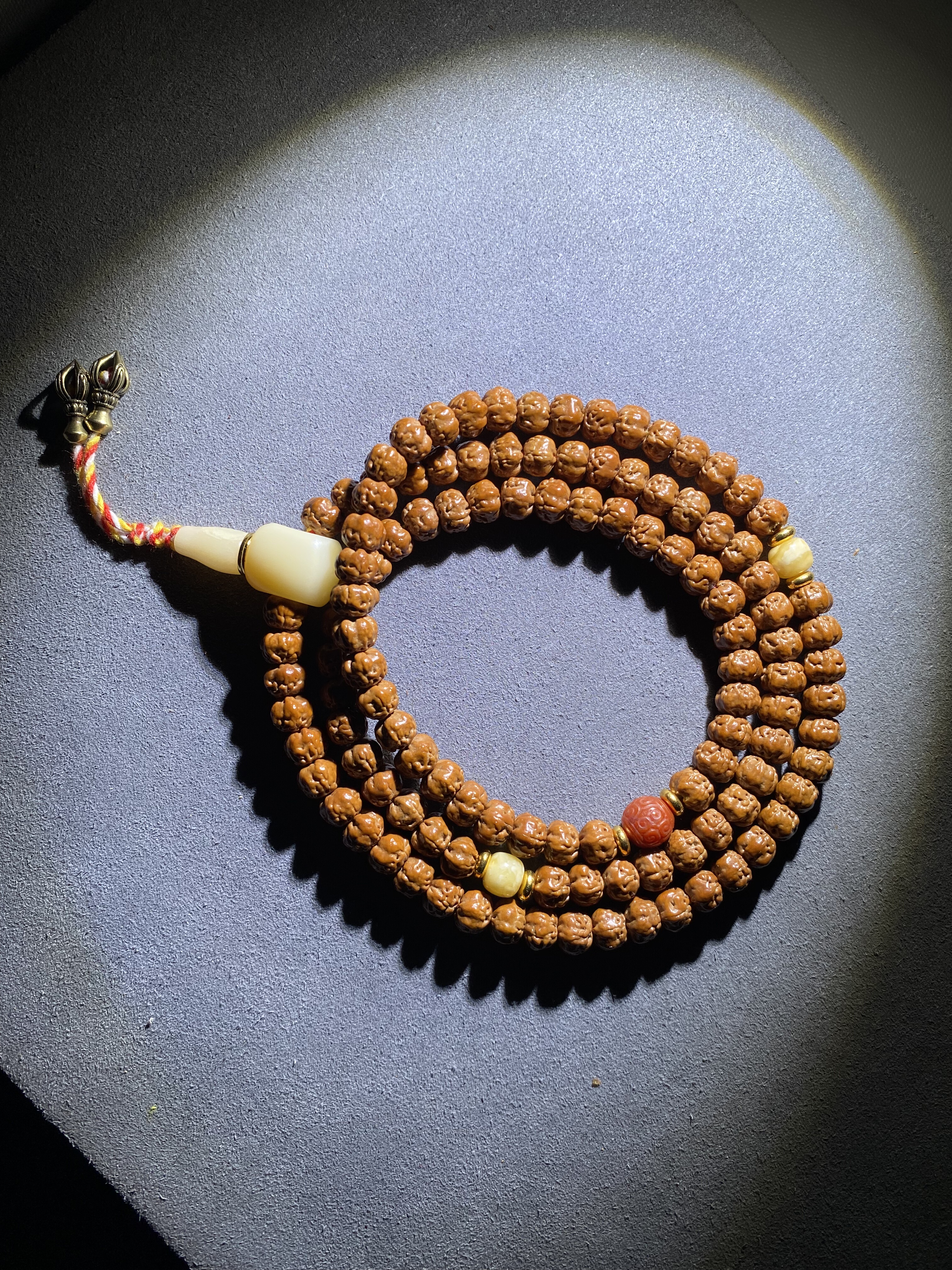 佛手印尼六瓣小金刚6瓣金花6抓金龙龙切108手串挂脖姜黄皮三日红