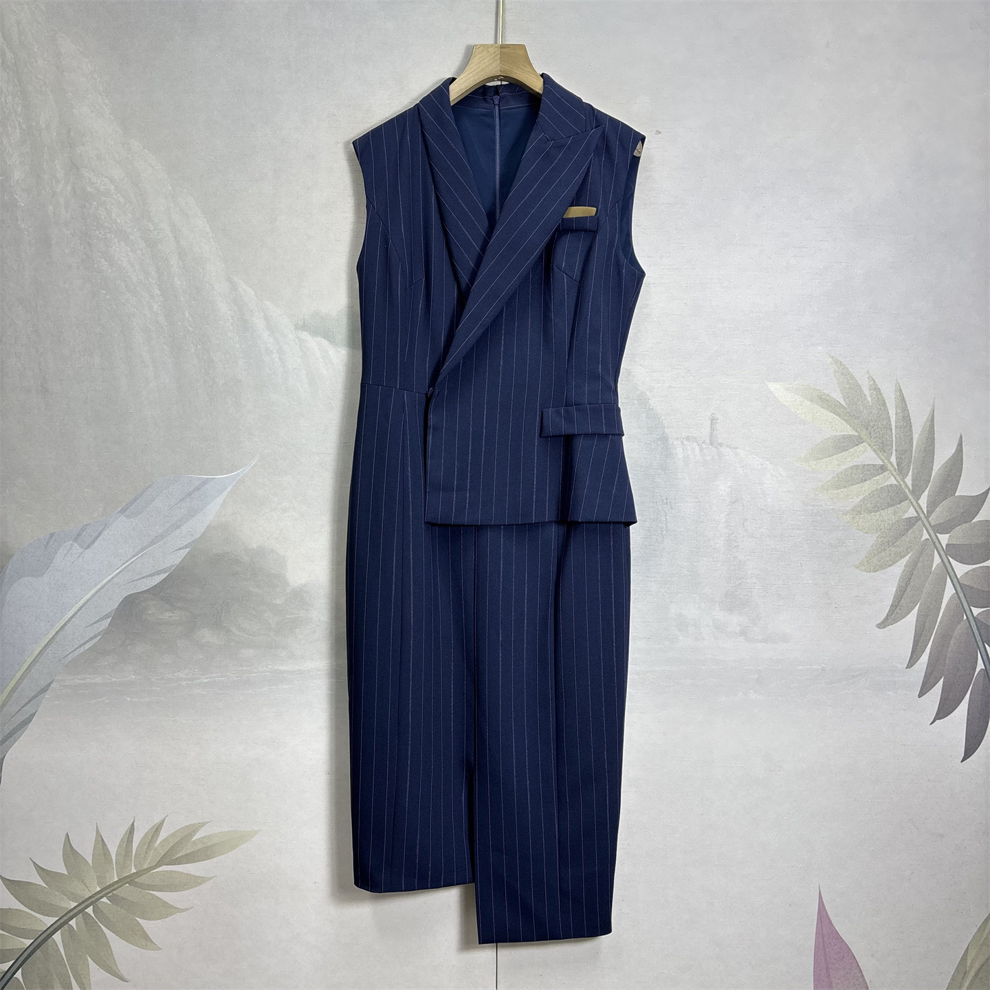 高贵气质年轻减龄连衣裙女25