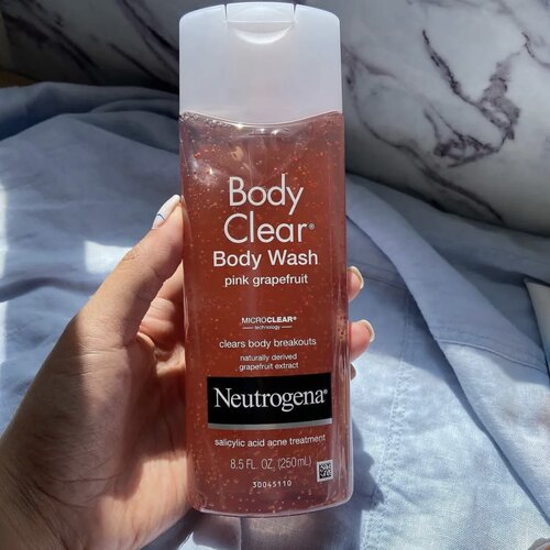 Neutrogena露得清葡萄柚沐浴露