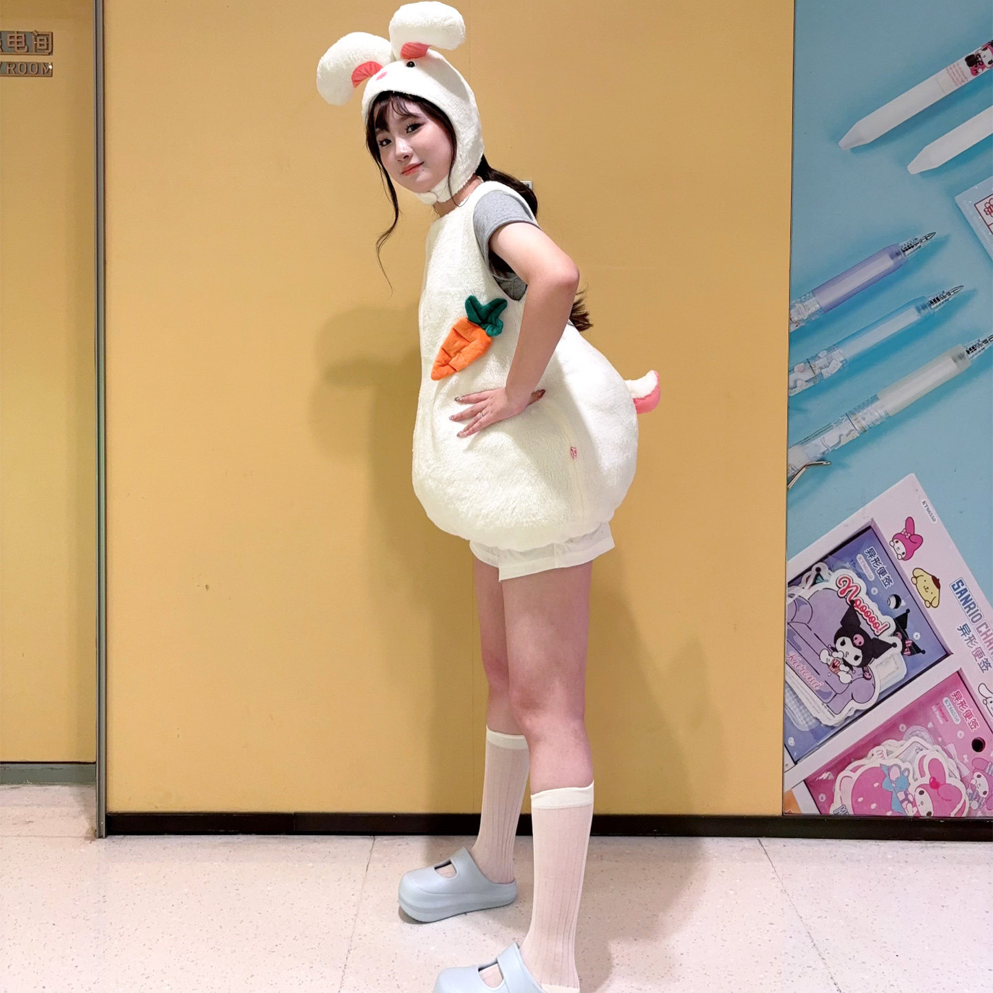 小兔子儿童动物服装幼儿园表演服