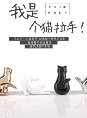 现代简约风黑色哑光铸铁抽屉柜门