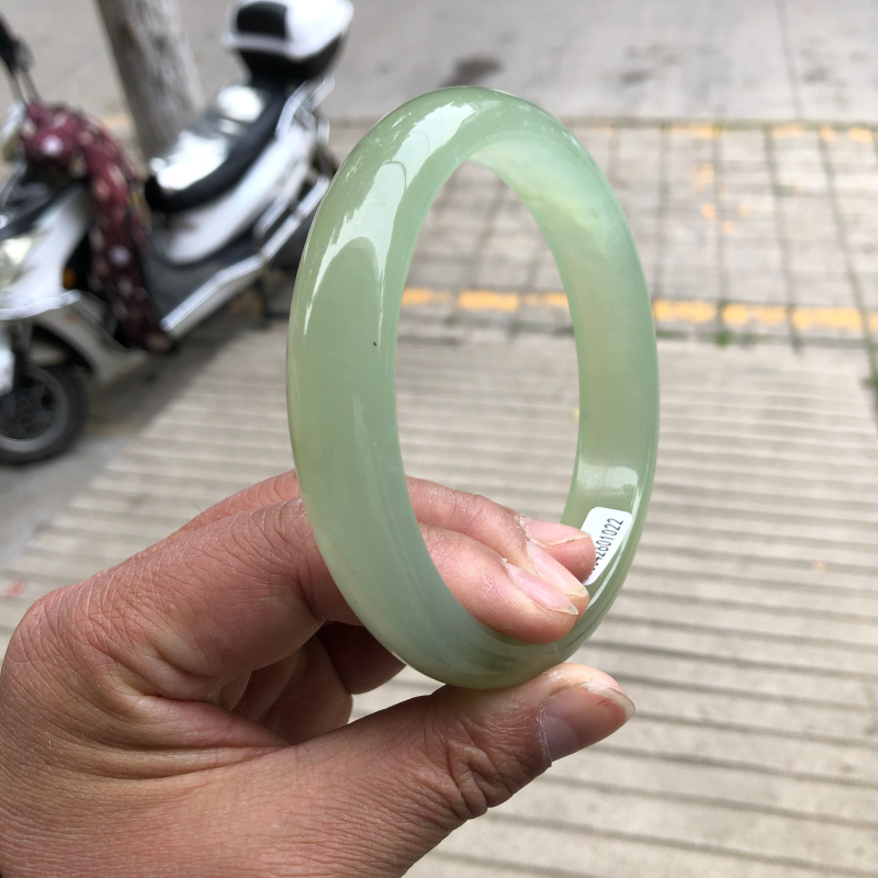 玉手镯女款岫玉细条手镯