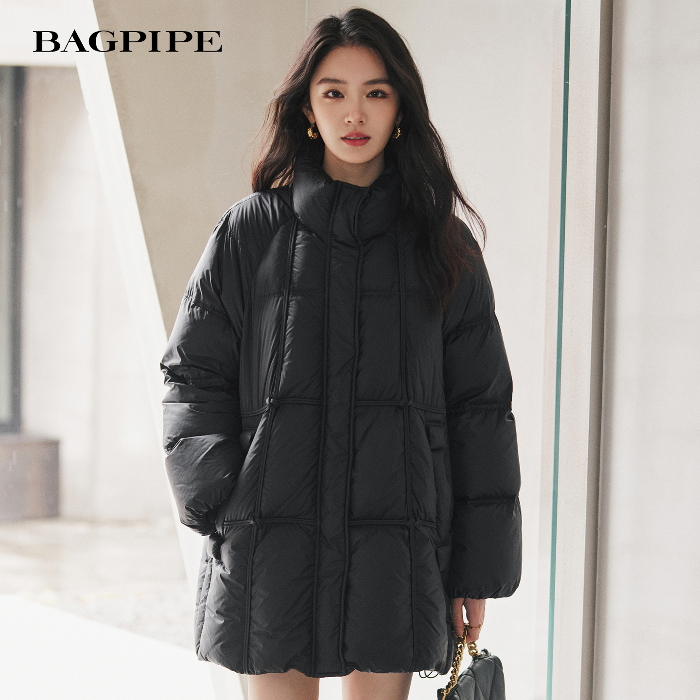 风笛2025冬季新款羽绒服女时尚立领宽松鹅绒保暖外套中长款女