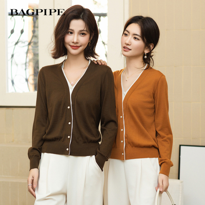 风笛2025秋季新款羊毛混纺针织衫女简约气质V领开衫百搭短款上衣